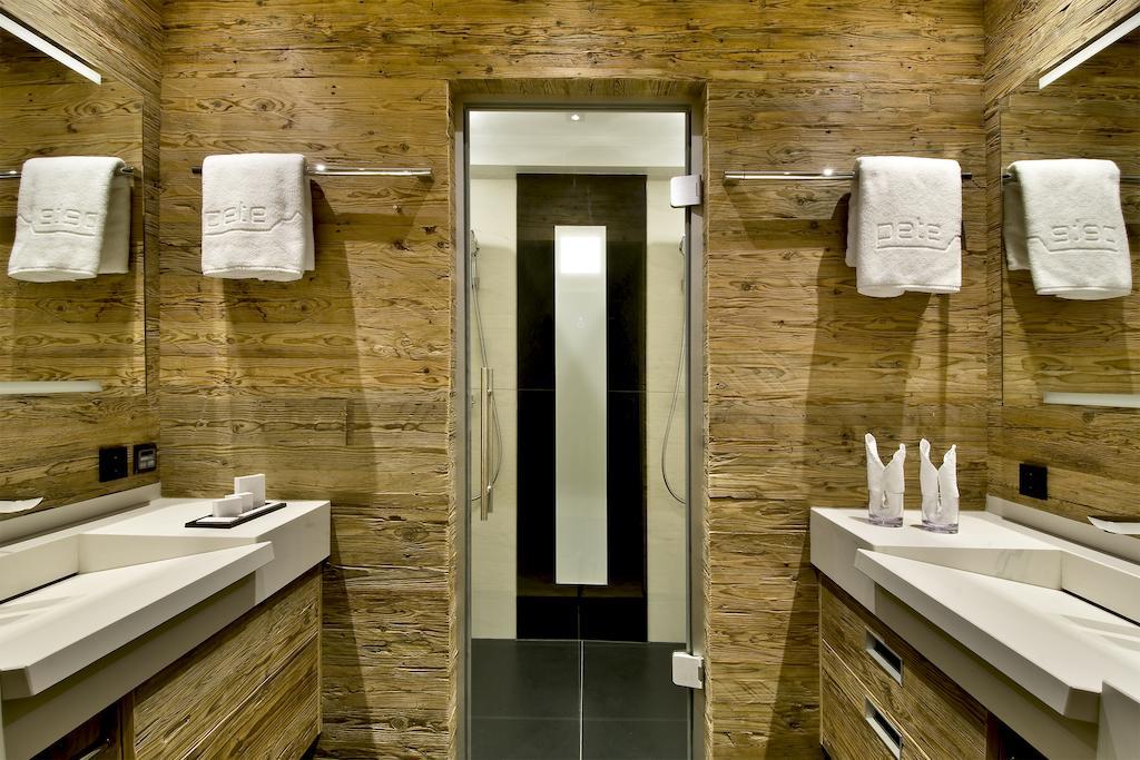 Pete Alpine Boutique Hotel - Klein Und Fein - Private Spa Suiten Und Zimmer Sankt Anton am Arlberg Bilik gambar